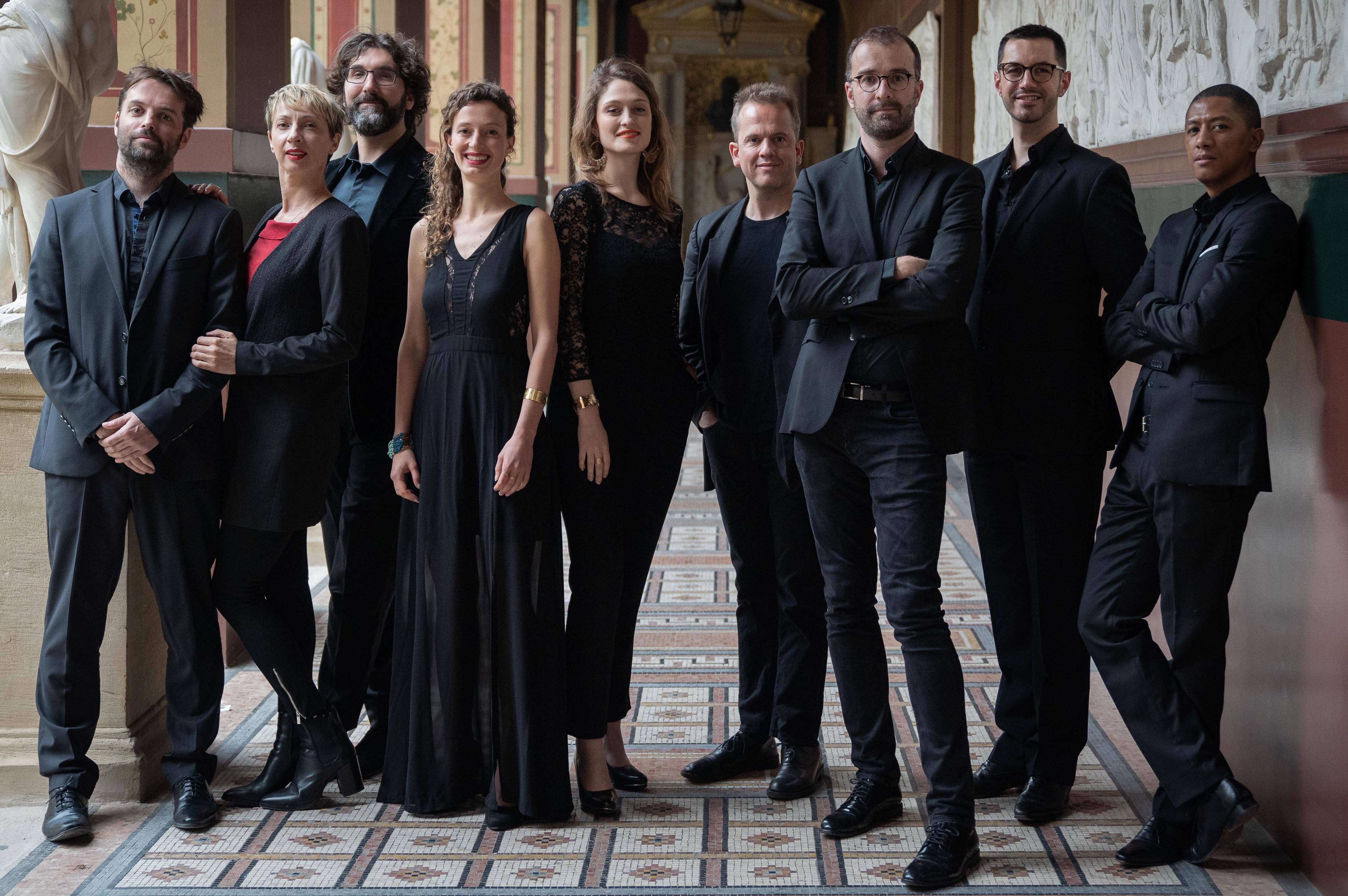 Ensemble Contraste